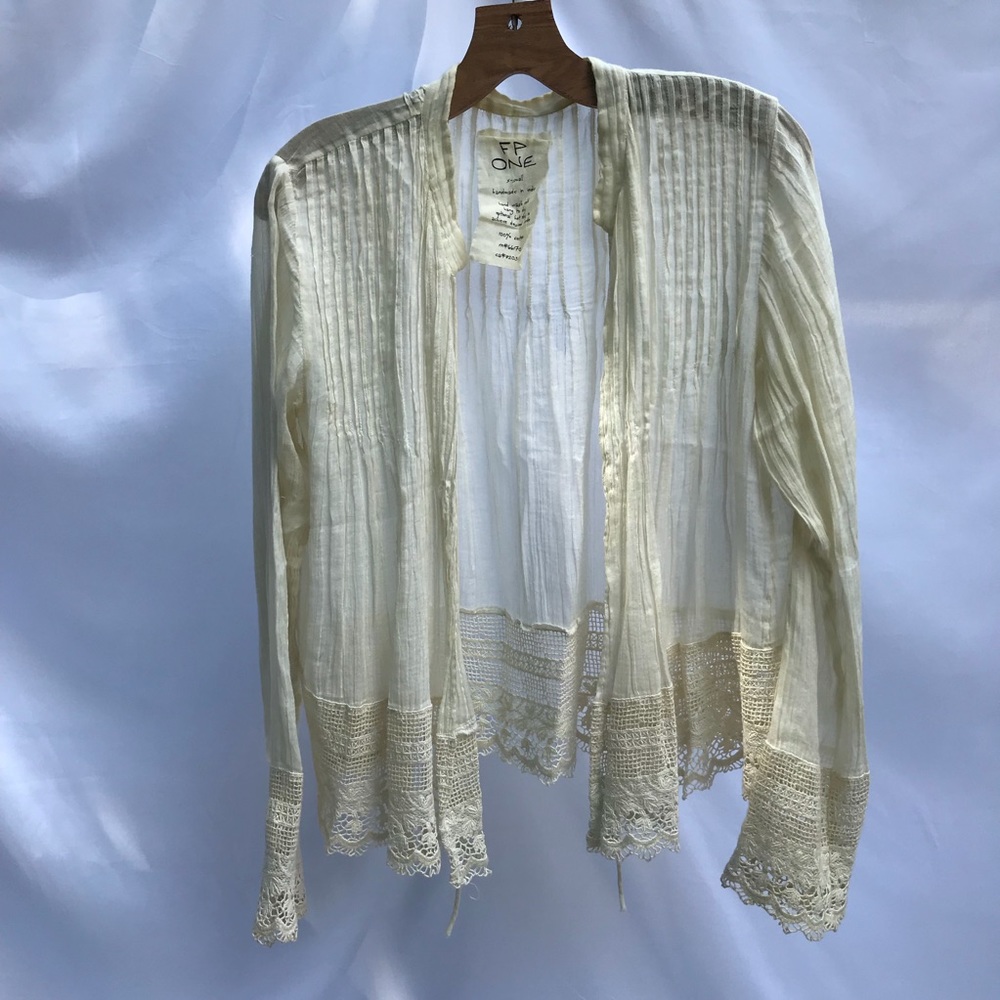 FP One Crochet Cardi